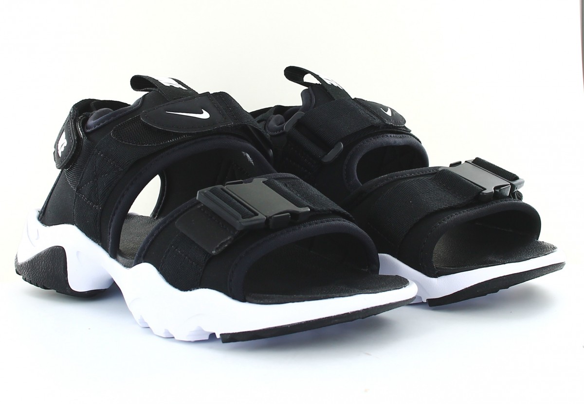 Nike Canyon sandal noir blanc