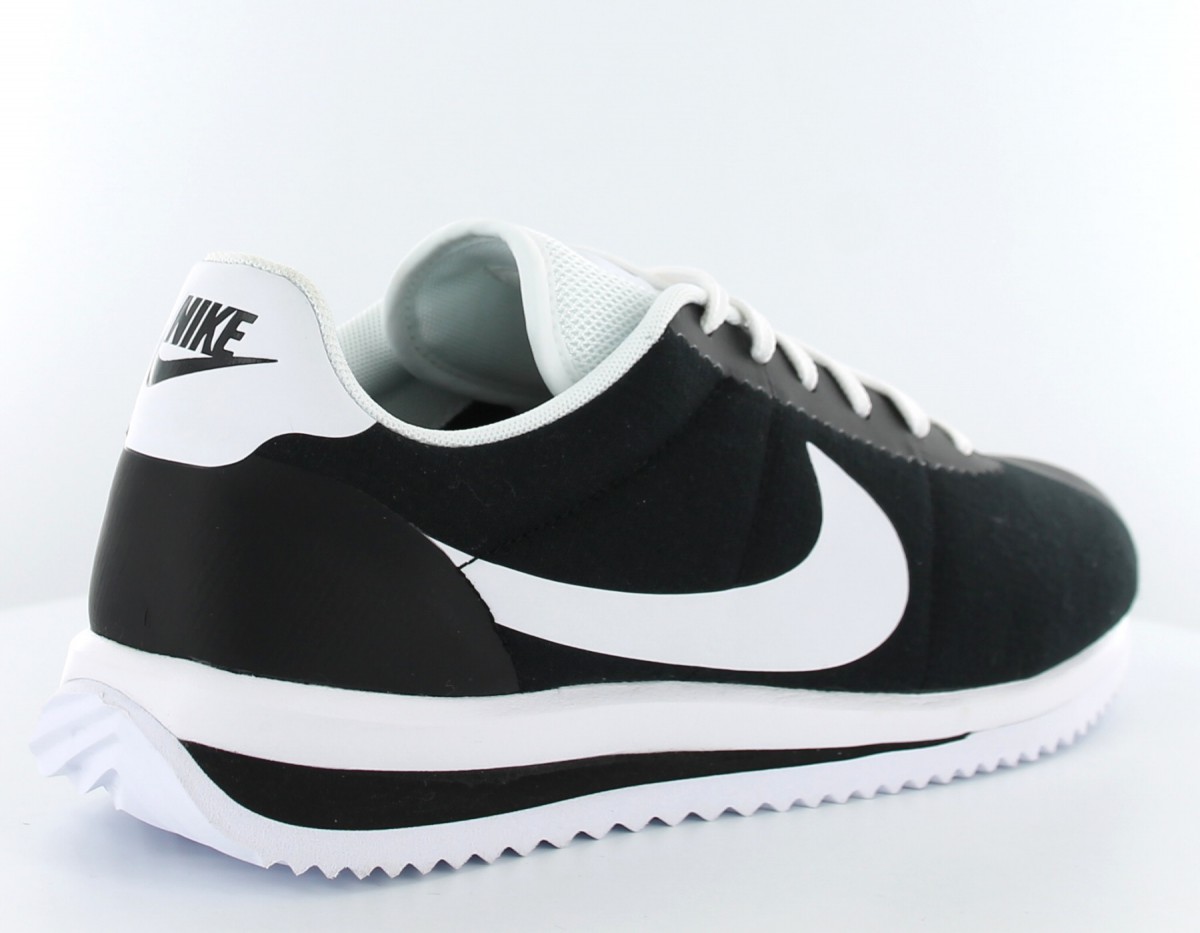 Nike cortez ultra NOIR/BLANC