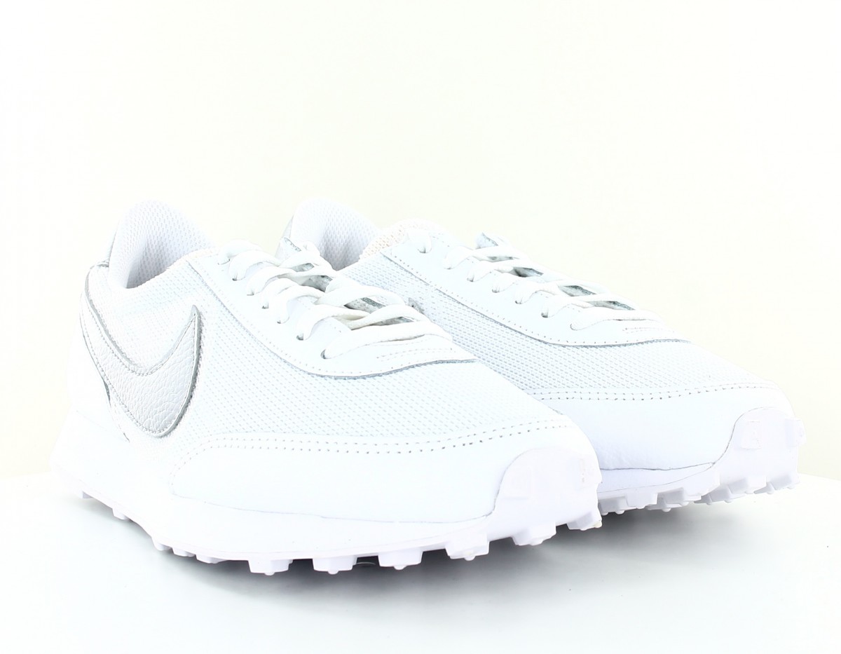 Nike Daybreak blanc argent