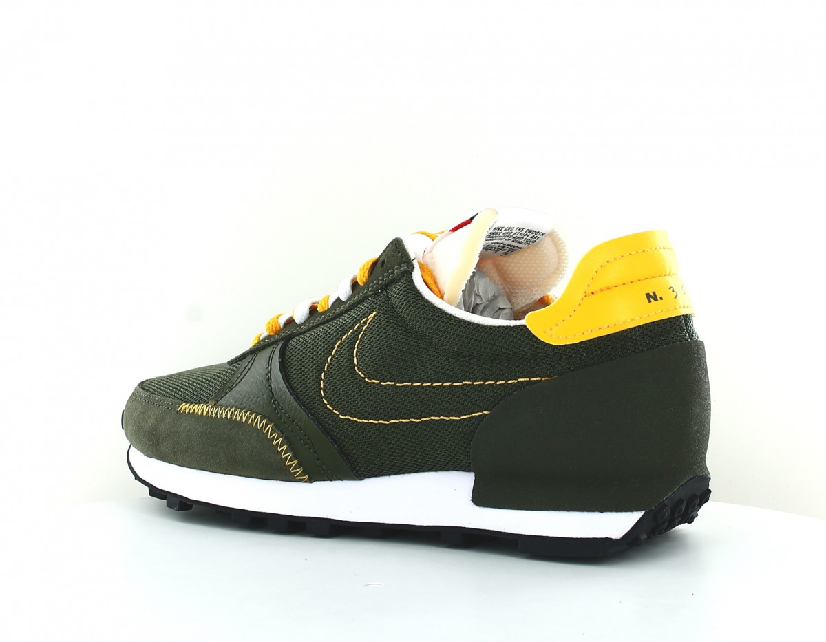 Nike Daybreak type kaki jaune blanc