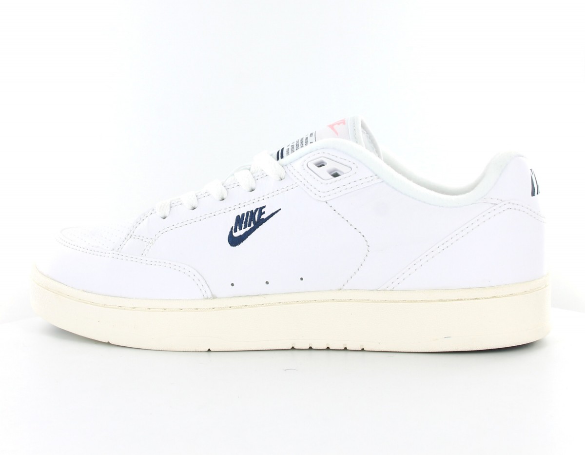 Nike Grandstand II white-navy-sail