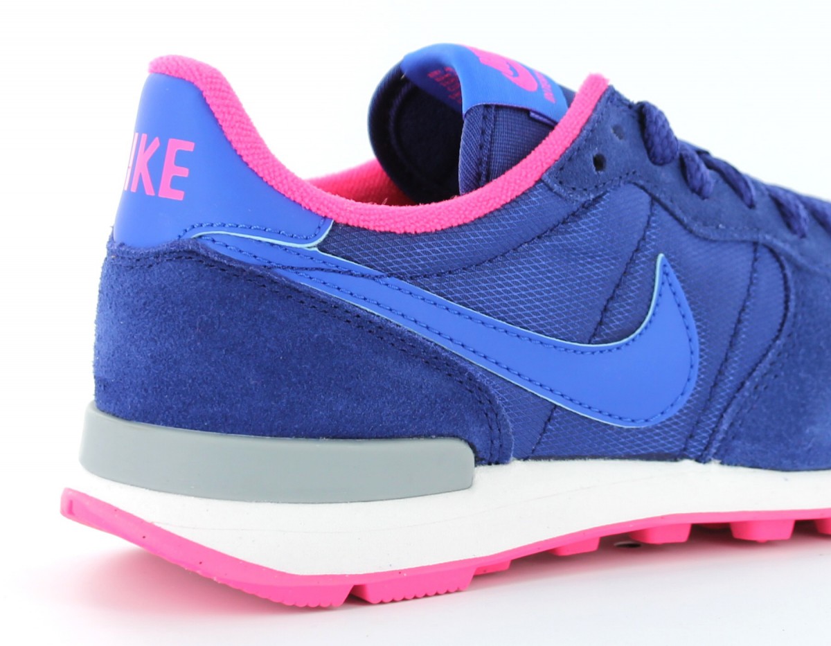 nike internationalist bleu