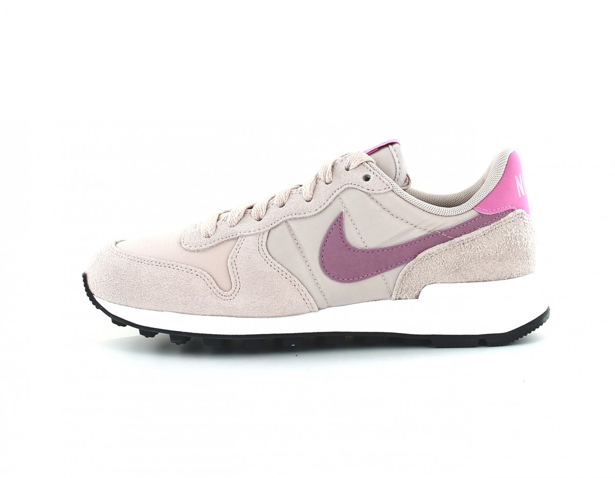 Nike Internationalist femme beige violet rose