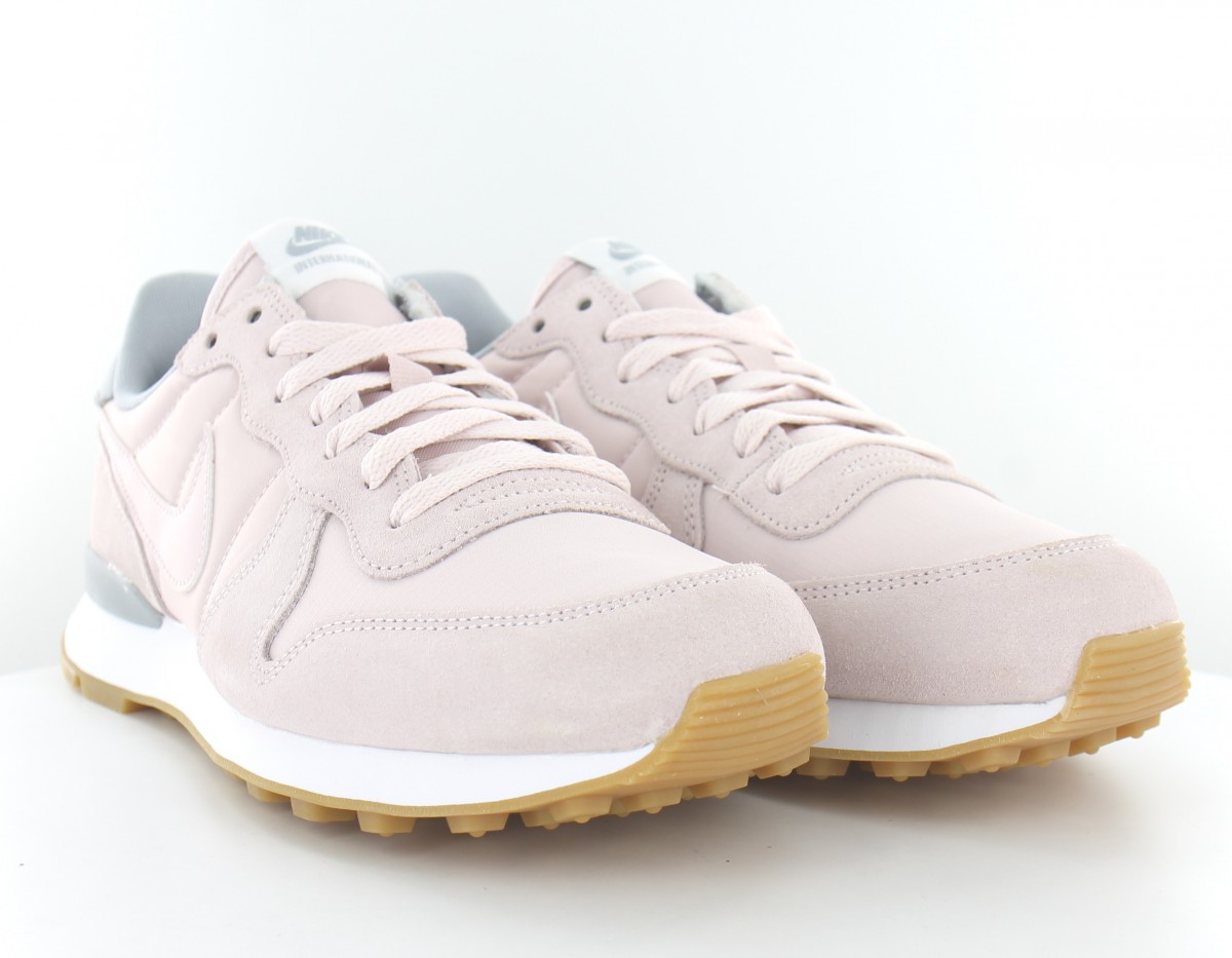 Nike Internationalist femme Rose rose gris