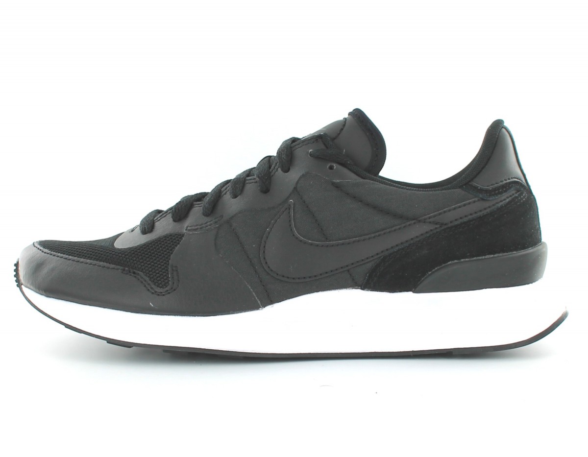 Nike Internationalist LT17-NR Noir-Blanc