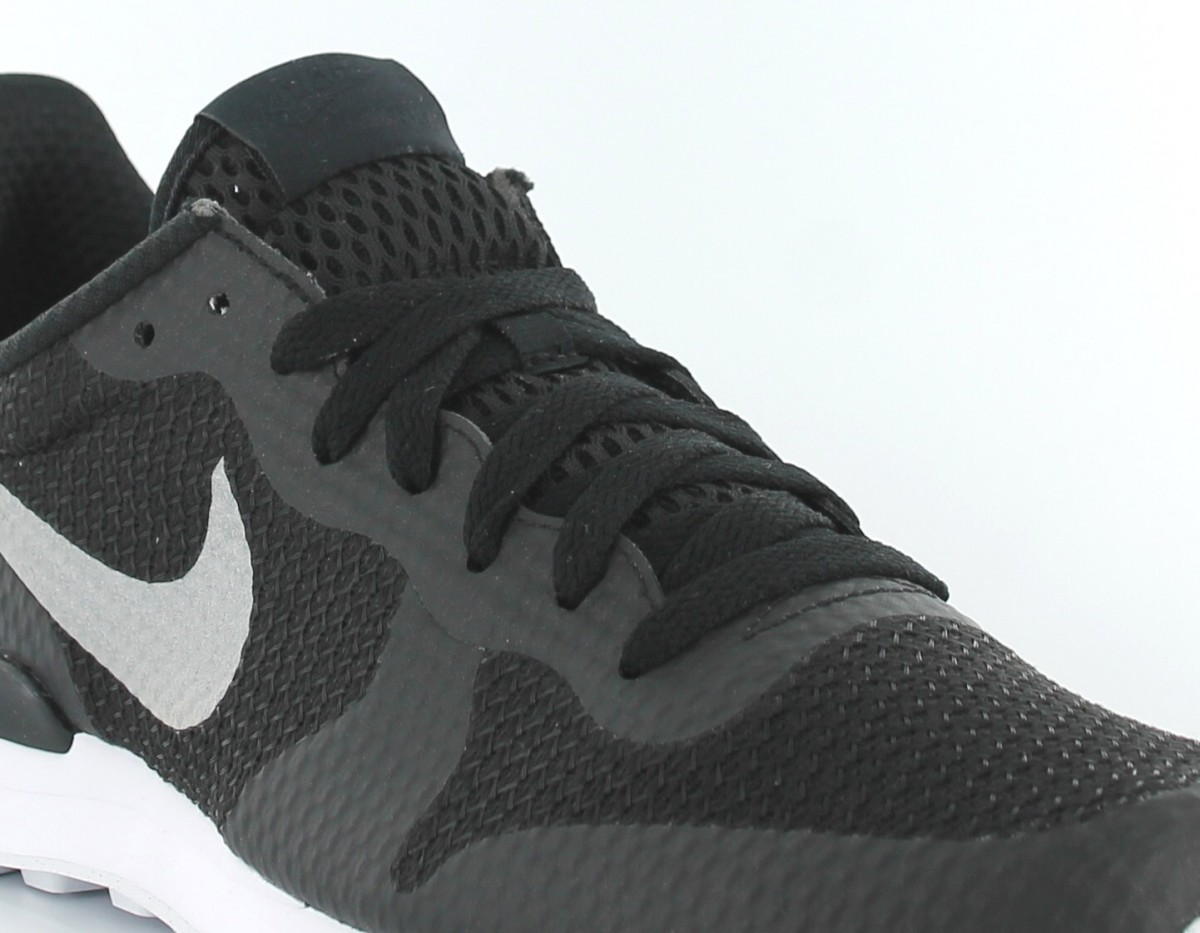 Nike internationalist ns NOIR/GRIS/BLANC