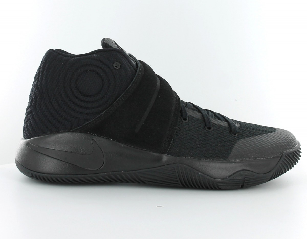 Nike kyrie 2 gs toute noir
