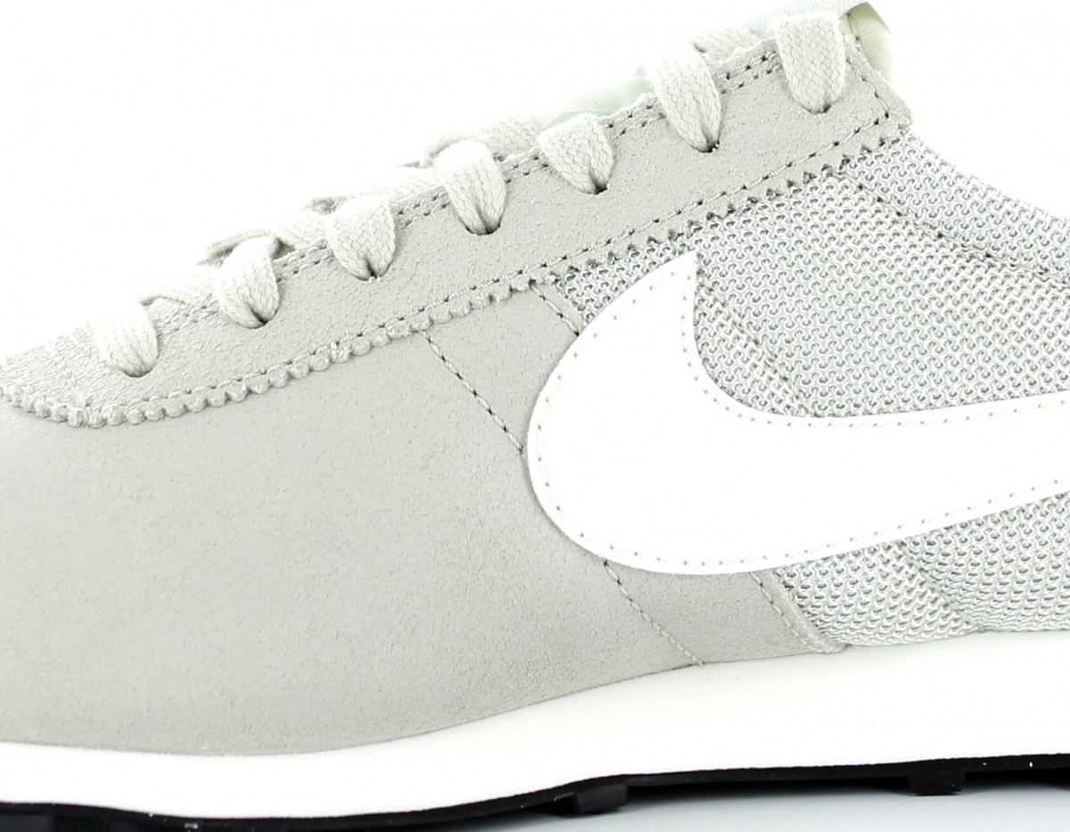 Nike Pre Montreal Femme GRIS/BEIGE