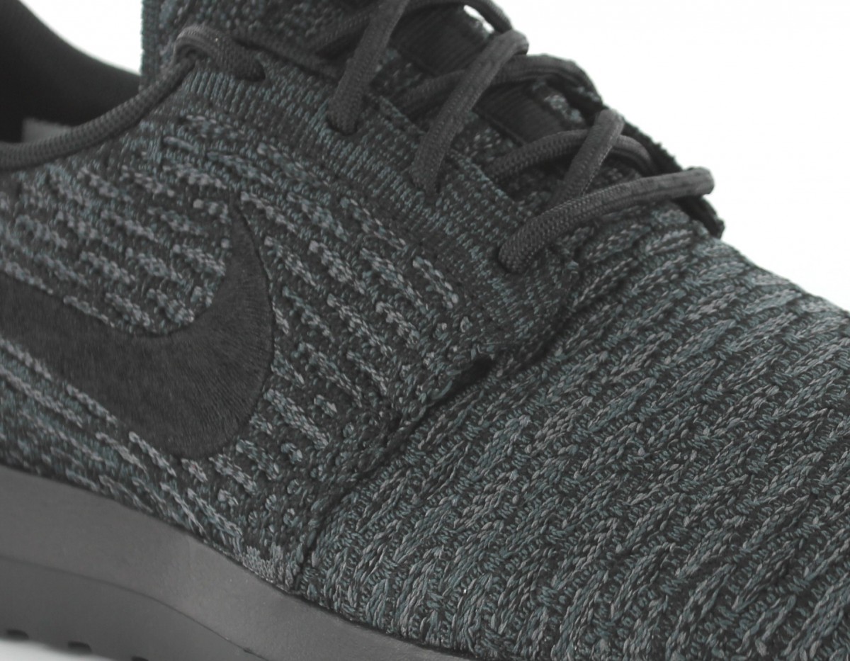 Nike Rosherun Flyknit NOIR