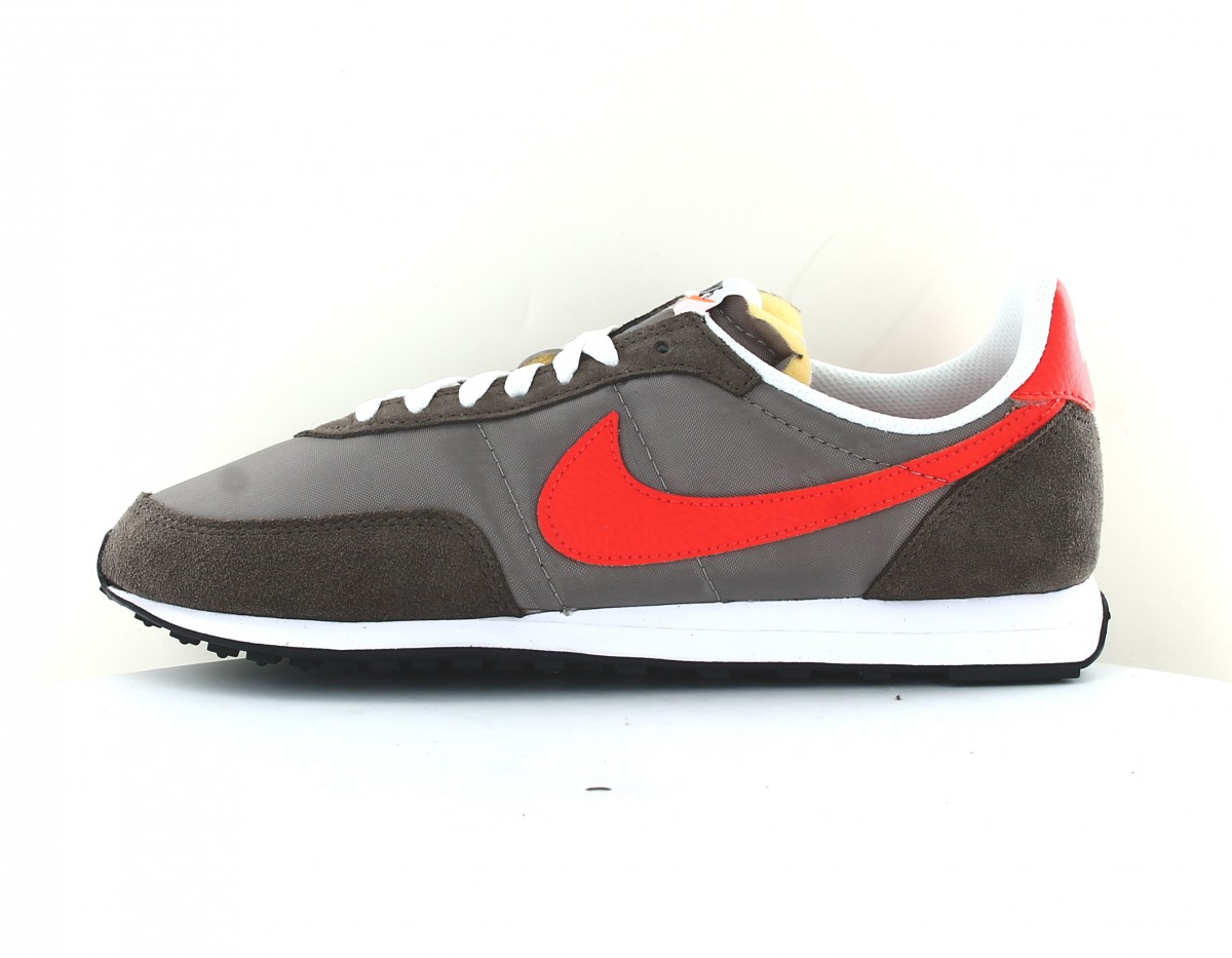 Nike Waffle trainer 2 marron fossil orange blanc