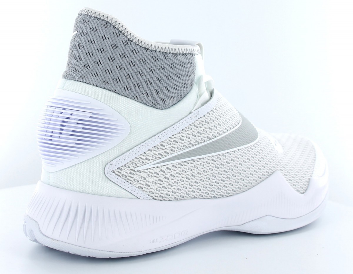 Nike zoom hyperrev 2016 toute blanche