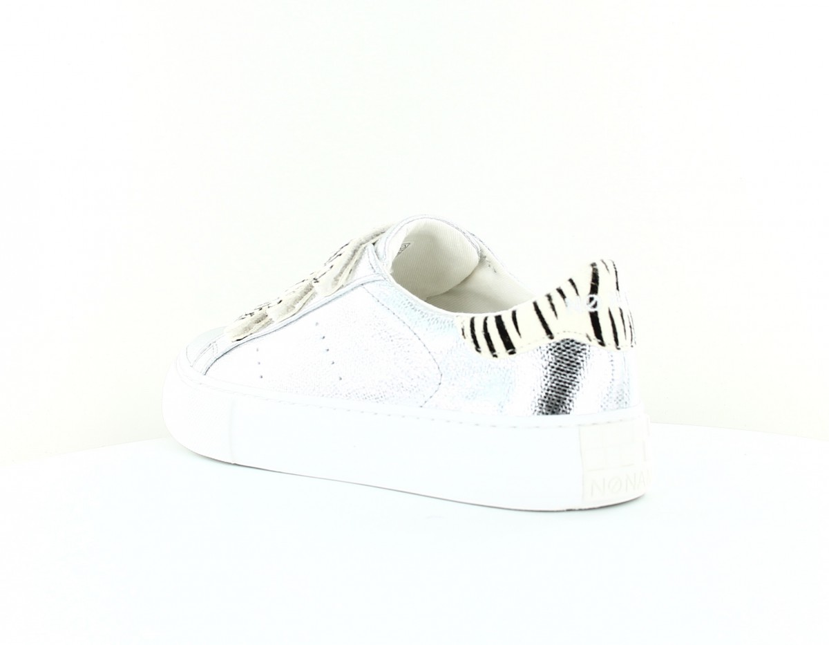 Noname Arcade straps gris brillant tigre blanc