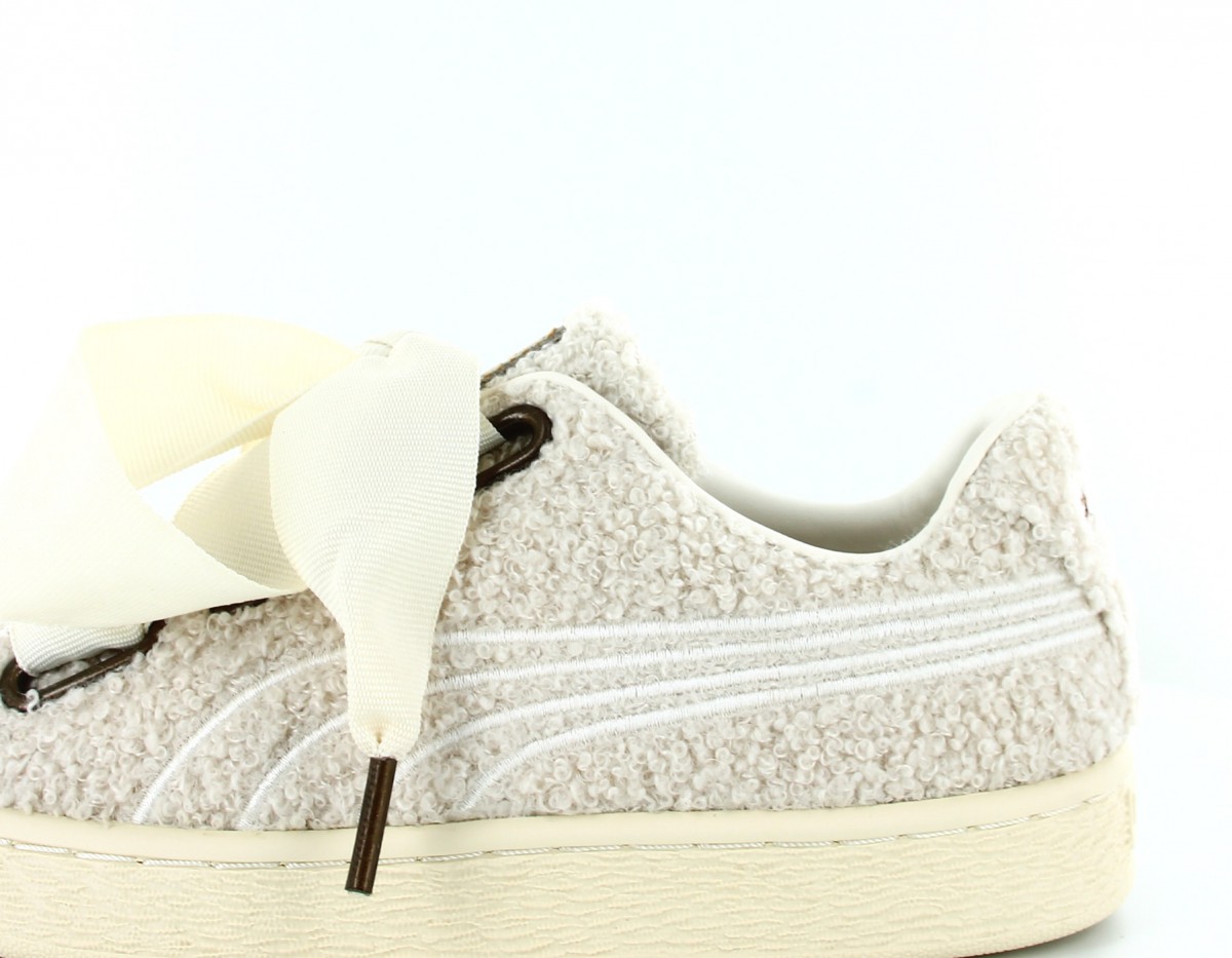 Puma Basket heart teddy blanc beige mouton
