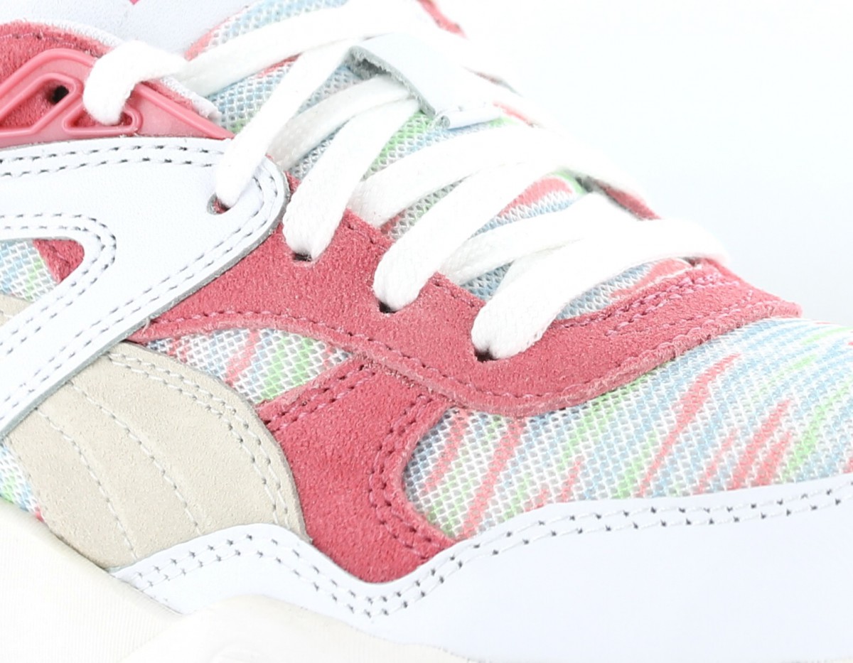 Puma R698 Coastal femme BLANC/ROSE