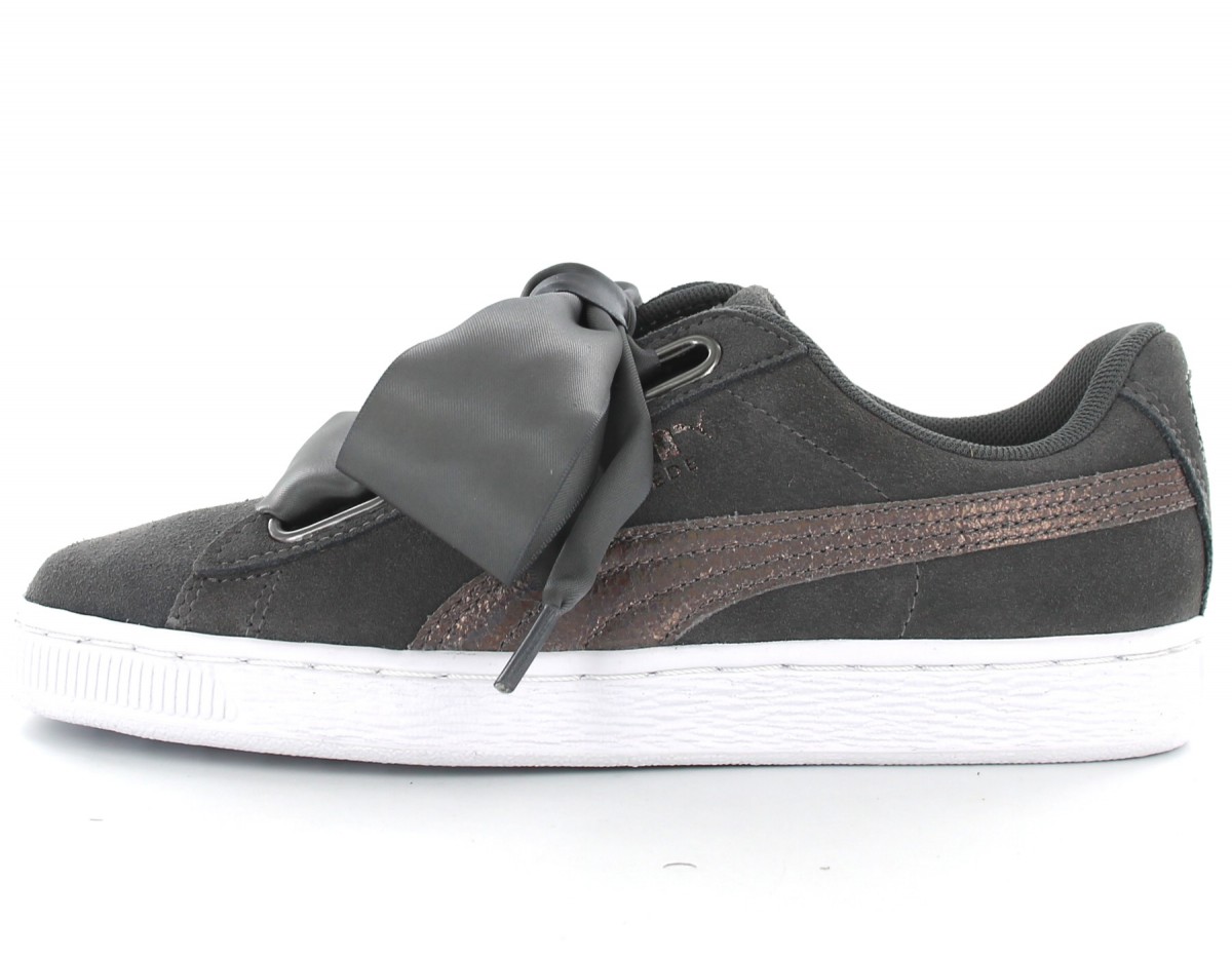 Puma Suede heart lunalux gris gris argent