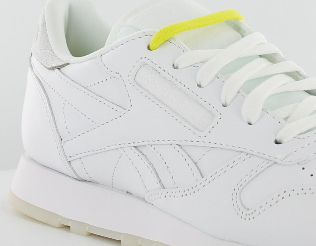 Reebok classic leather spirit face BLANC