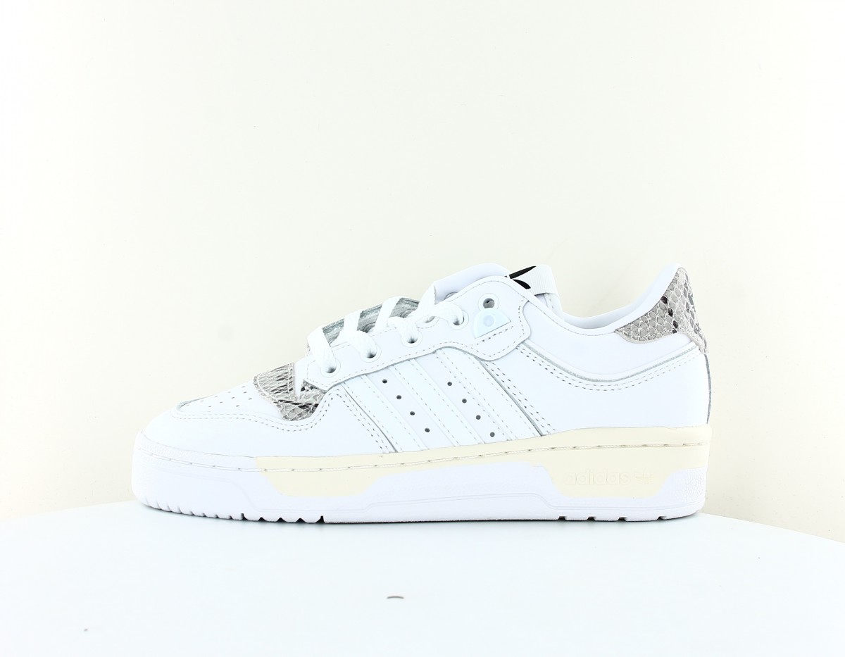 Adidas Rivalry low 86 blanc serpent