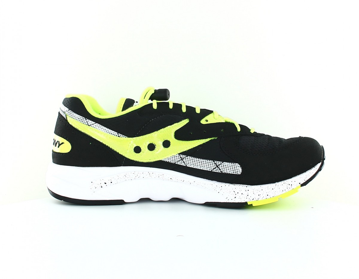 Saucony Aya noir vert fluo