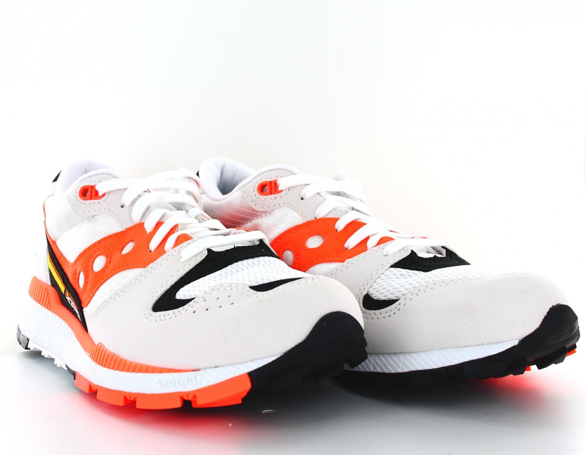 Saucony Azura blanc orange noir