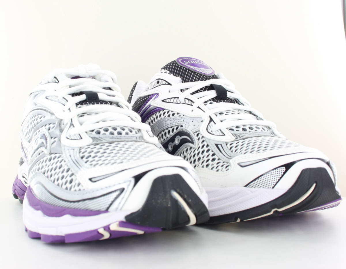Saucony Progrid omni 9 blanc argent violet