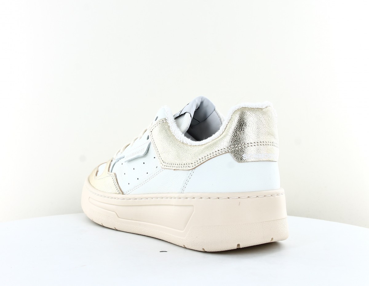 Schmoove Smatch sneaker blanc or beige