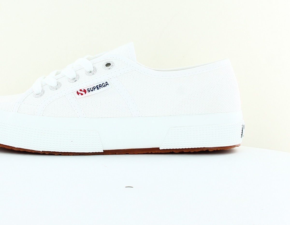 Superga 2750 cotu classic blanc gomme