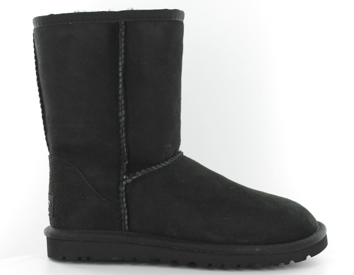 Ugg classic short NOIR