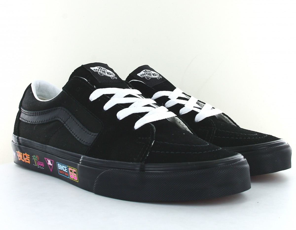 Vans Sk8 low vans market noir blanc