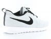 Nike Rosherun Flyknit BLANC/NOIR