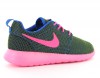 Nike Rosherun femme BLEU/ROSE