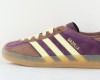 Adidas Gazelle indoor bordeaux jaune marron