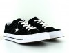 Converse One star premium suede Noir-blanc-vernis