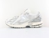 New Balance 1906 blanc beige argent gris
