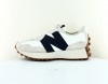 New Balance 327 blanc bleu marine beige