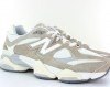 New Balance 9060 beige blanc gris