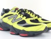 New Balance 9060 noir jaune fluo rouge