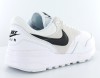 Nike air odyssey BLANC/NOIR