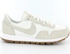 Nike Pegasus 83 femme BEIGE/BEIGE