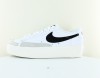 Nike Blazer low platform blanc noir beige