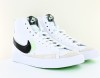 Nike Blazer mid 77 se gs blanc noir vert volt beige