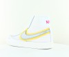 Nike Blazer mid 77 vintage blanc argent jaune rose