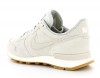 Nike Internationalist Femme SE Beige-Gum