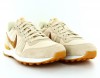 Nike Internationalist femme Beige-marron-jaune