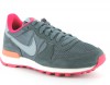 Nike Internationalist femme GRIS/FUSHIA