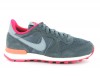 Nike Internationalist femme GRIS/FUSHIA