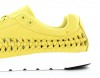 Nike mayfly woven celery-black