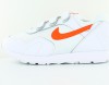 Nike Outburst women scratch blanc orange