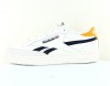 Reebok Club c revenge blanc cassé bleu marine jaune