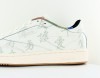 Reebok Club c 85 kung fu panda blanc cassé beige gomme