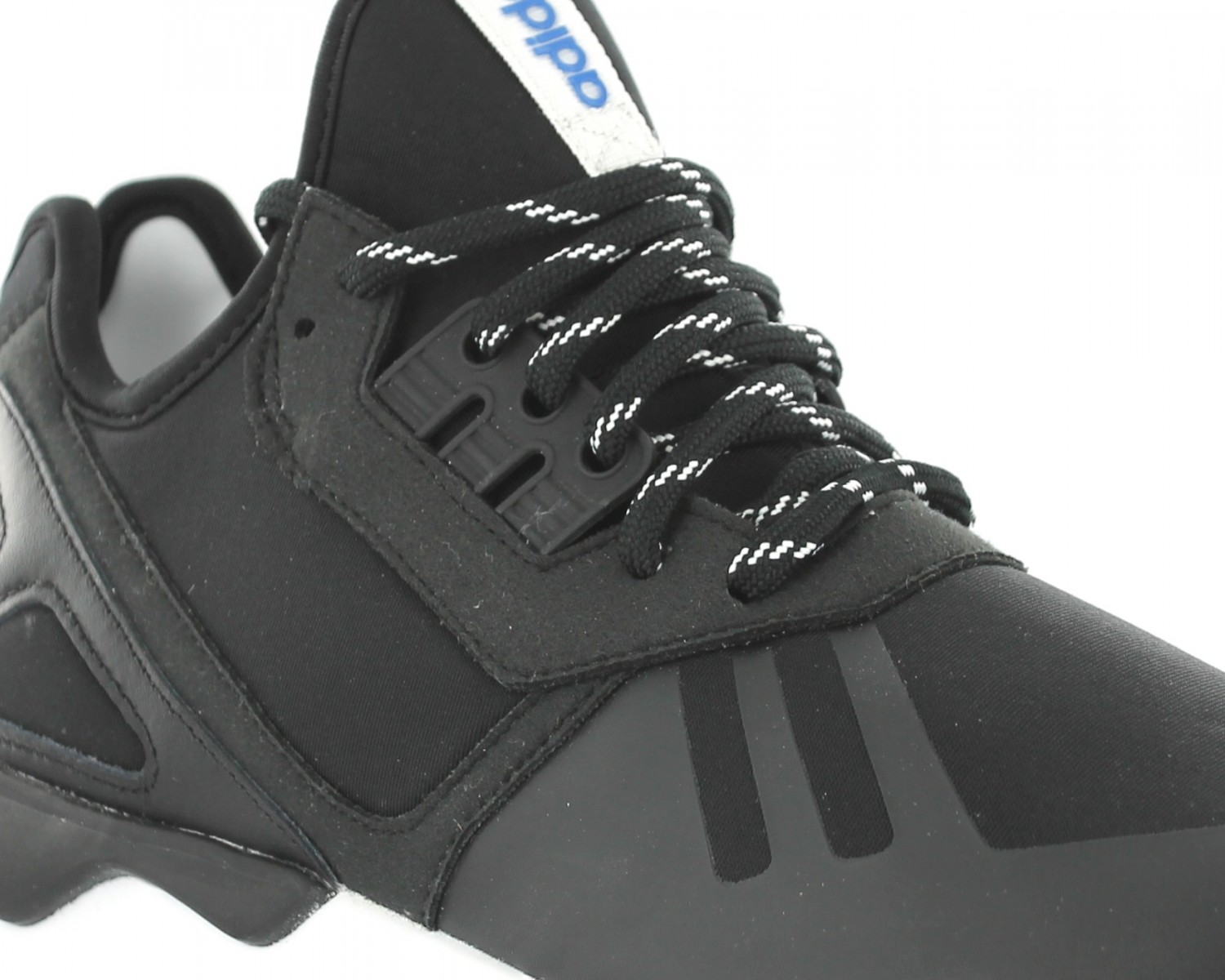 adidas tubular runner noir et blanc